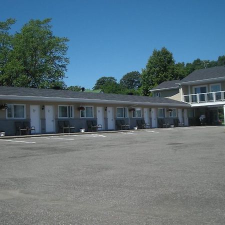 Motel Chevalier Québec Eksteriør bilde