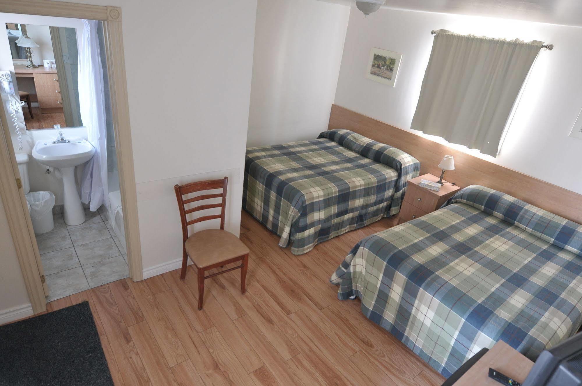 Motel Chevalier Québec Eksteriør bilde