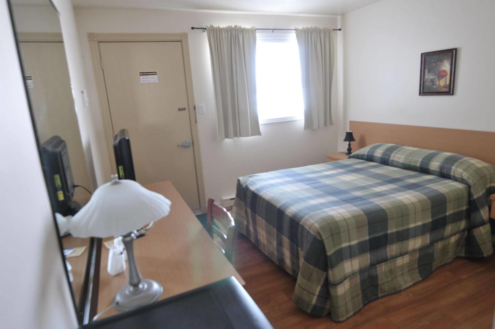 Motel Chevalier Québec Eksteriør bilde